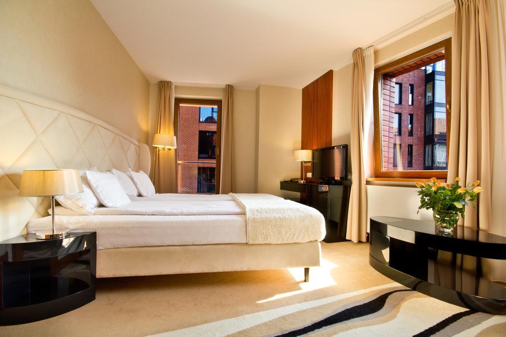 Hotel Fahrenheit Gdańsk Exterior foto